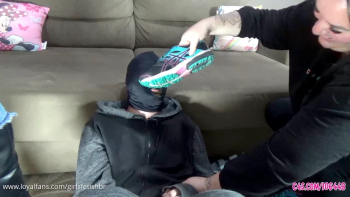 Deh And Sofia BBW - Dirty Shoes - GIRLSFETISHBR / GIRLS FETISH BRAZIL - MP4