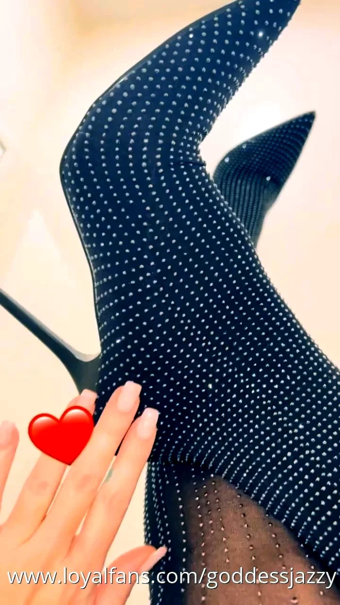 Millionaire Fur Queen - Your New Addiction Unlocked - Heel-Stockings-Pants - GODDESS JAZZY / EMPRESS JAZZY - MP4
