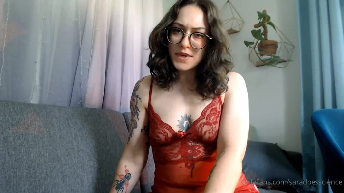 Part 1 Your Girlfriend Offers You A Tempting Suggestion - GODDESS SARA / SARADOESSCIENCE - MP4