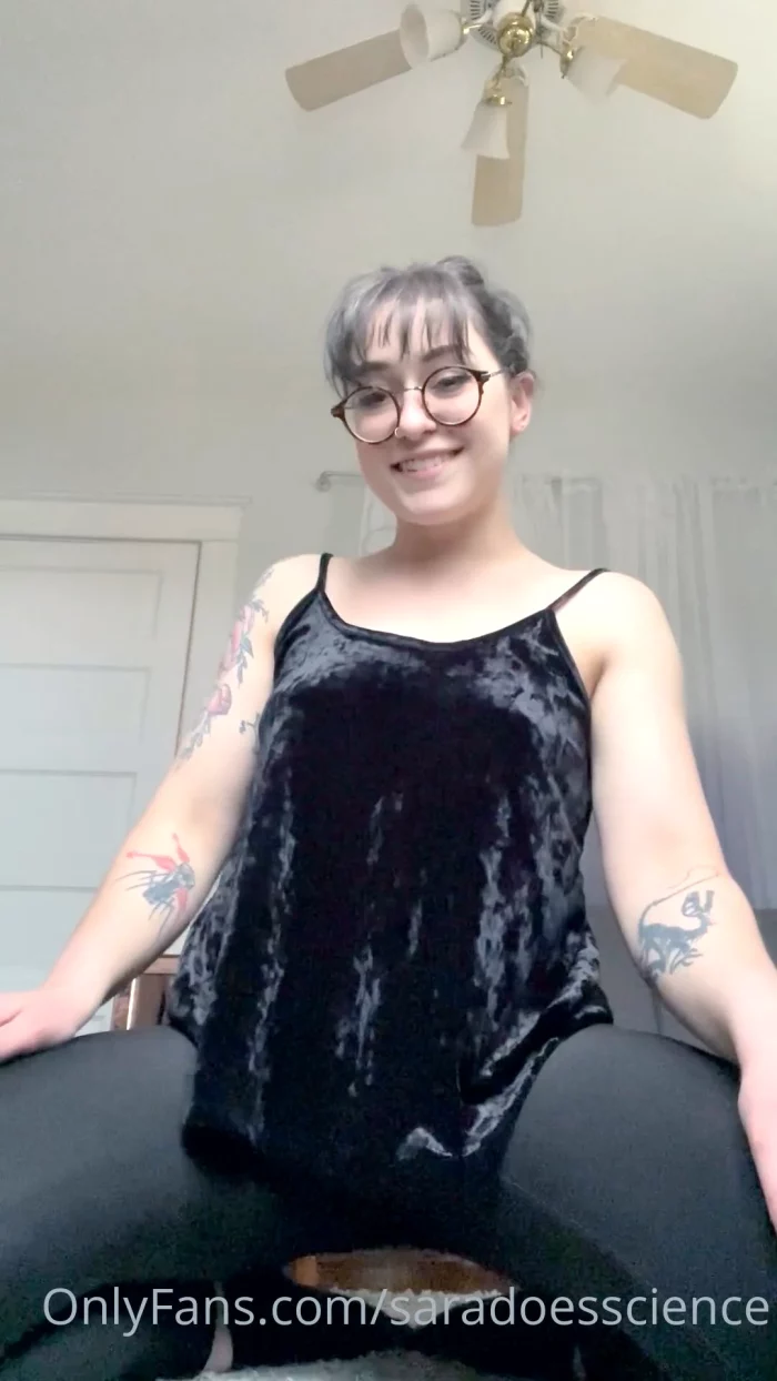 Wake Up! It’s Time For My Bachelorette Party, Aka Your Cuck Day - GODDESS SARA / SARADOESSCIENCE - MP4