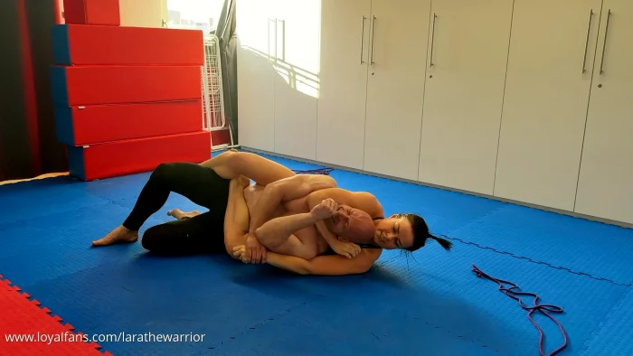 Lara The Warrior's Session - LARA THE WARRIOR - MP4