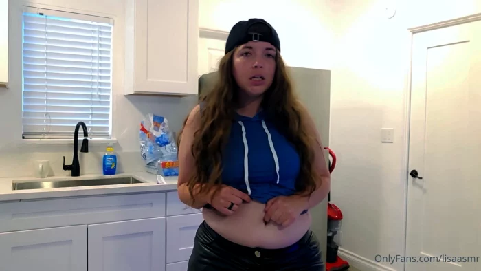 Badass Giantess Shows Off ASMR - LISA ASMR - MP4