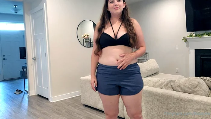 Belly Play & Crush ASMR - LISA ASMR - MP4