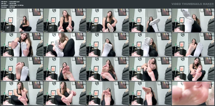 Feet Scratching And Rubbing ASMR - LISA ASMR - MP4