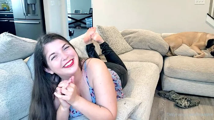 Foot Tease Date ASMR - LISA ASMR - MP4