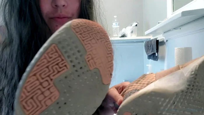 Quickest Leg Shaving ASMR - LISA ASMR - MP4