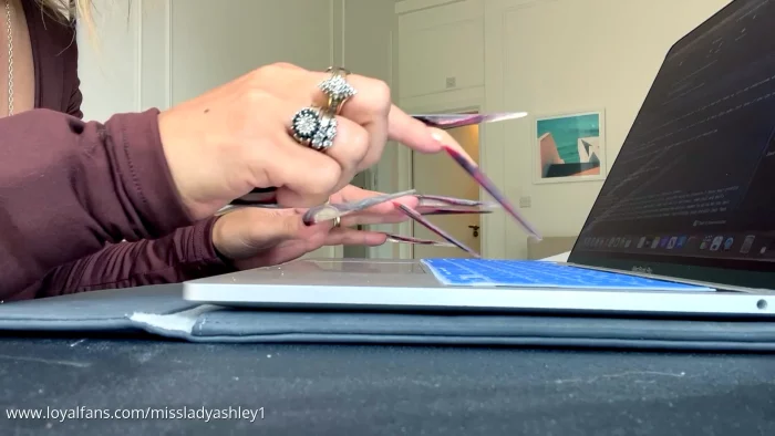 Long Nail Clip - MLA AKA MISS LADY ASHLEY - MP4