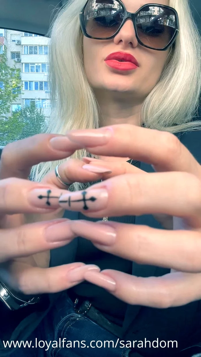 Nails… Long And Ready To Tease - MISTRESS SARAH DOM - MP4