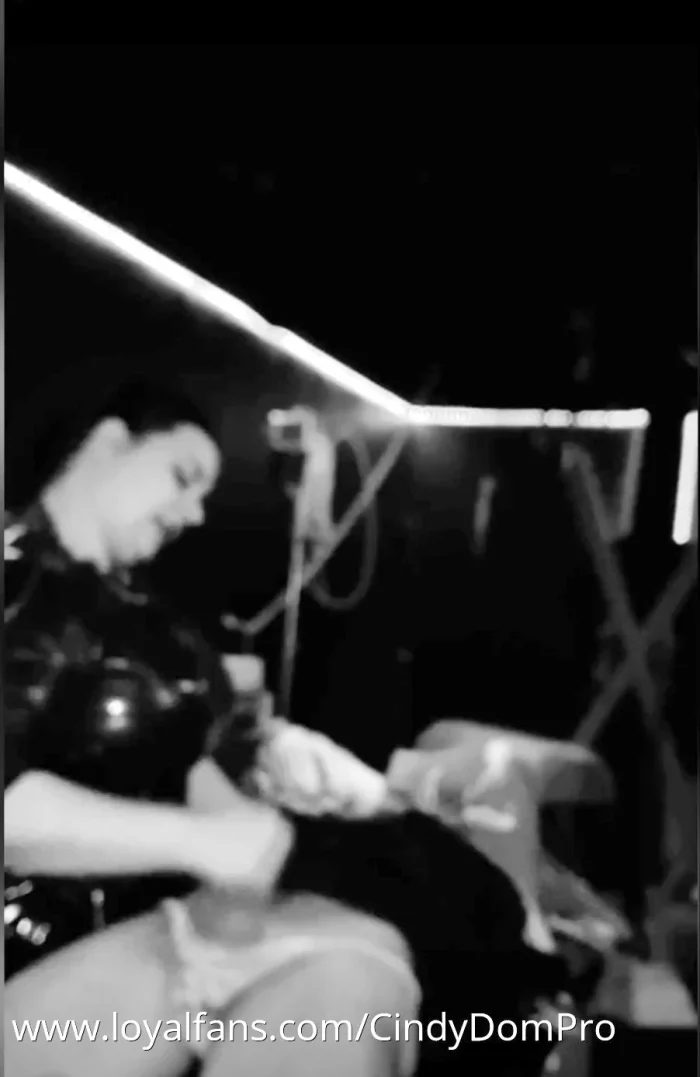 Like An Old Movie - MISTRESS CINDY - MP4