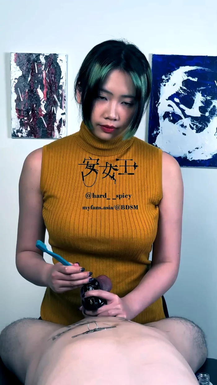 Cum In Chastity After Extreme Glans Polish - MISTRESS ANN - MP4