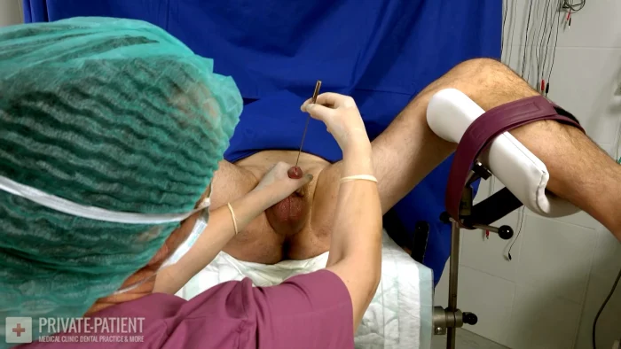 Gloves II 03 - PRIVATE-PATIENT - MP4