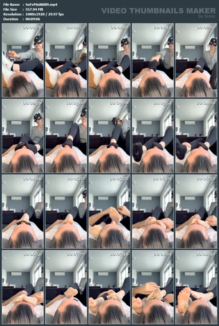 My Slave Also Gets His Christmas Present - The Sweaty And Smelly Feet Of His Mistress! - SOCKSFEET MISTRESS NINA - MP4