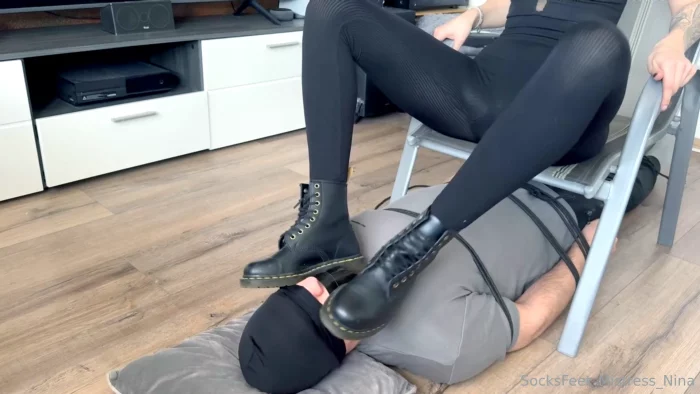 Teaching Is Important, My Slaves! - SOCKSFEET MISTRESS NINA - MP4