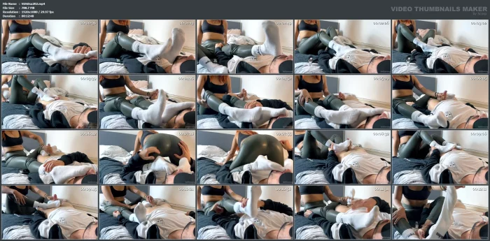 Worship My Sweaty Gym Socks And I'll Make You Cum For Them - STILLSINNING ISABELA - MP4