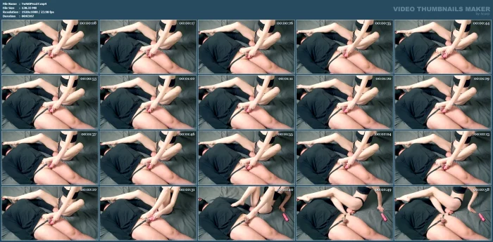 I'm Teaching Him To Clean Up After Himself Every Time - TWO SIDES OF PEACH / MIA KEYHOLDER - MP4