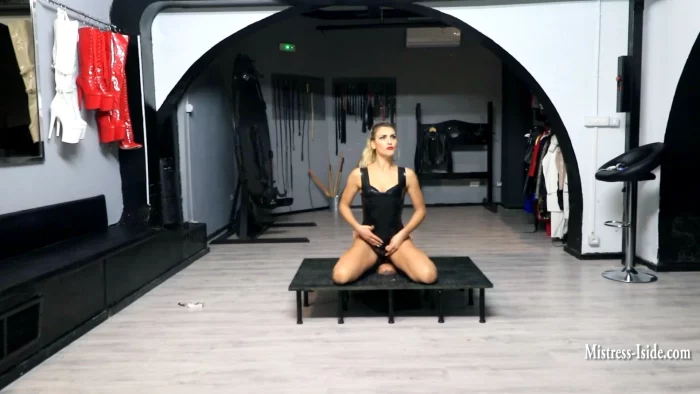 Culinary Scat - MISTRESS ISIDE SCAT - MP4