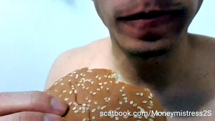 A Poop Hamburger With My Golden Bottle Of Champagne - MONEYMISTRESS2S - DEESSE SONIA - MP4