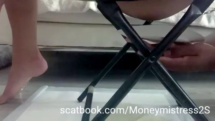 New Dog Will Enjoy Under My Orders, A High-Protein And Tasty Meal - MONEYMISTRESS2S - DEESSE SONIA - MP4
