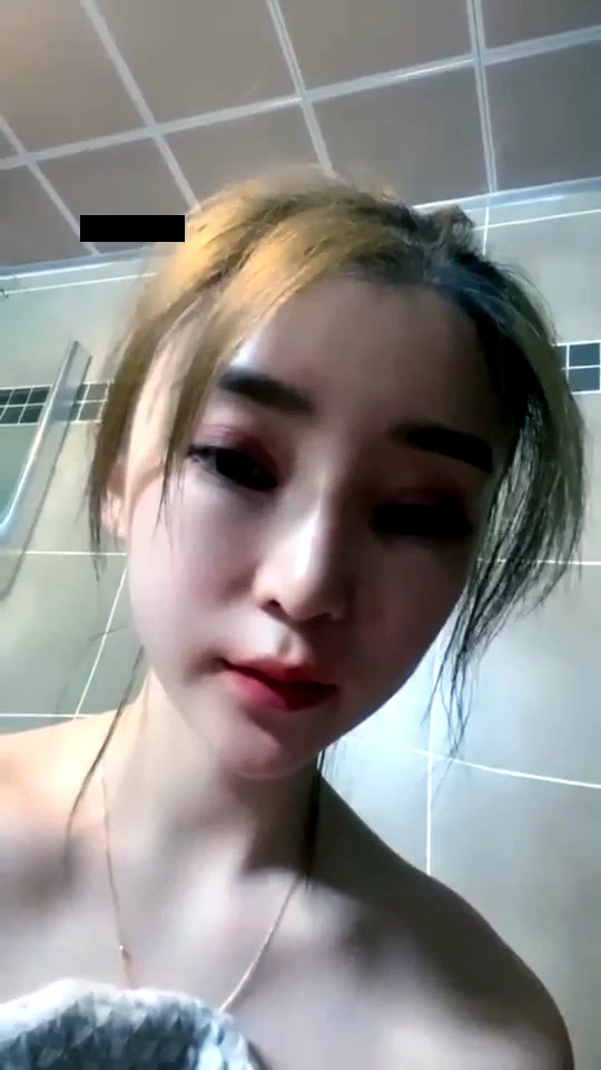 Goddess Lingzhu Deepthroat Vomiting Revenge - CNQUEENS / CHINESE FEMDOM GODDESS - MP4