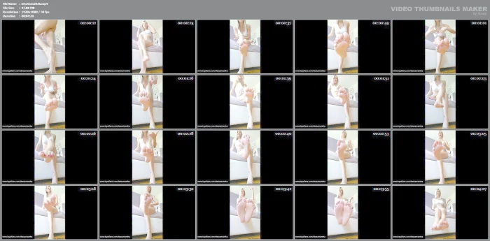 Watch Me Mesmerize You And Do My Bid - DEA SAMANTHA - MP4