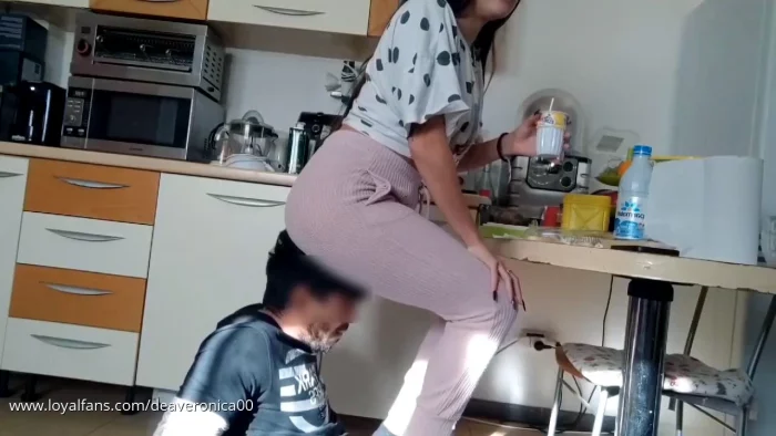 Breakfast And Ass - DEA VERONICA / MISS GC - MP4