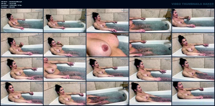 Savage 12 Minute Ice Bath - DOMINA AVA SAVAGE - MP4