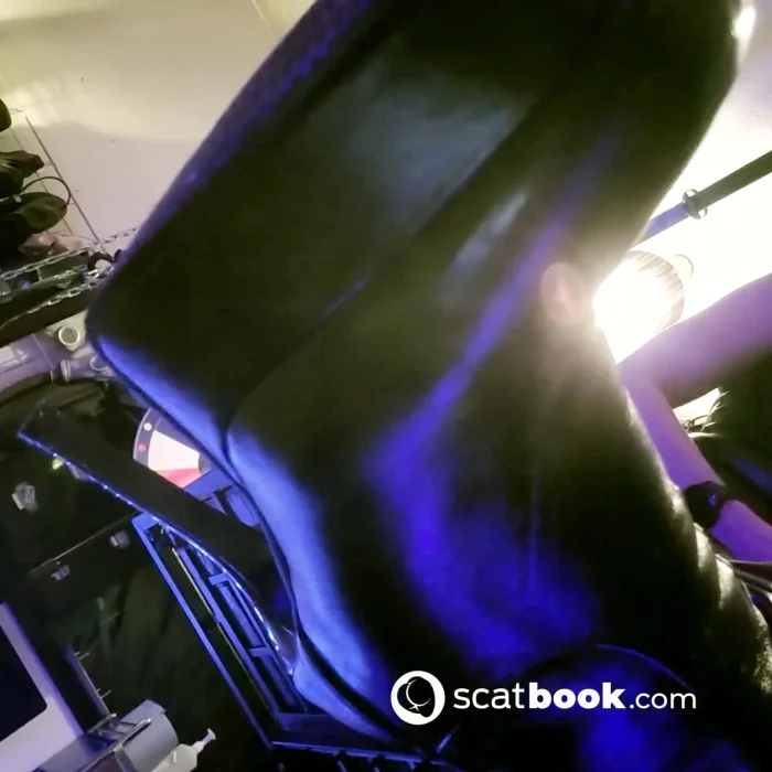 Boot Worship And Cleaning - DOMINA BLAIZE - MP4