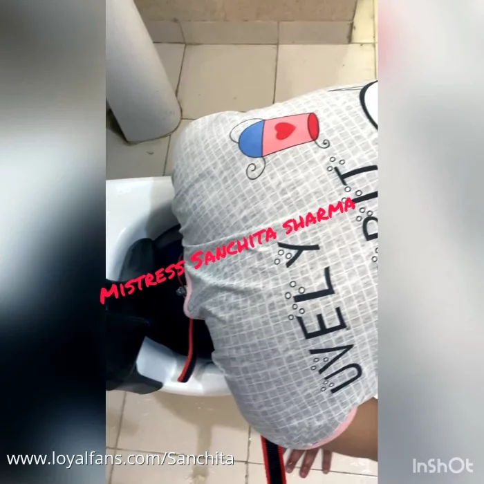 Come On R Andi Clean My Pot With Your Dirty Useless Tounge - DOM SANCHITA SHARMA / MISTRESS SANCHITA - MP4