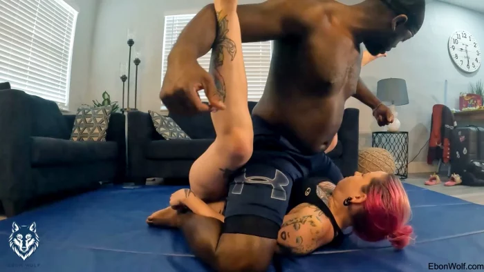 Ebon Dominates Lazarus - EBON WOLF - MP4