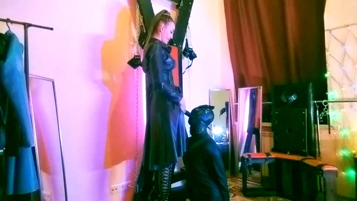 Bdsm Femdom Fetish Mistress Eva Latex Fuck Deepthroath Slave Mask Suck Goddess Boots Leather - EVA LATEXXX - MP4