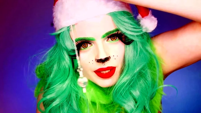 Empress Poison - The Grinchs Gay Hypn0t1z3 - FAG ABUSE - MP4