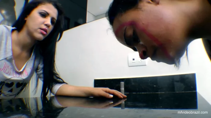 Spitting Girl - Swallow All My Spit Fucking Bitch! By Aline Cruel And Vaninha - FETISHKING / MFVIDEOBRAZIL - MP4
