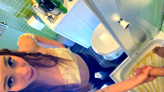 Drinks Try On "Haul" Within A Transparent Pantyhose - Lya - Introduction Scene - IGNORINGHANDJOBS - MP4