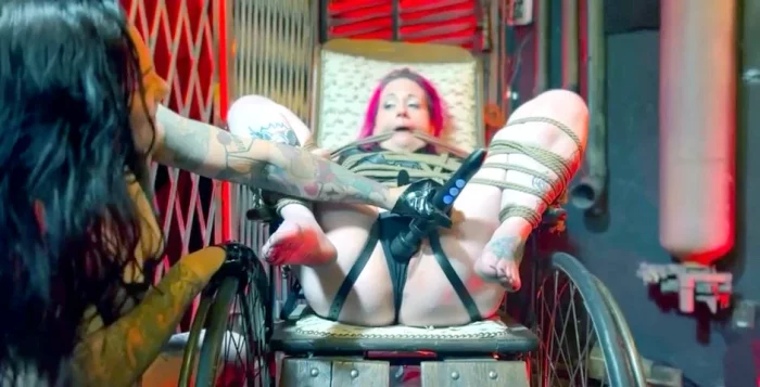 Rope Tied With Vibrator To Chair By Goddess Dita - LADY LAZARUS / LADYLAZ - MP4