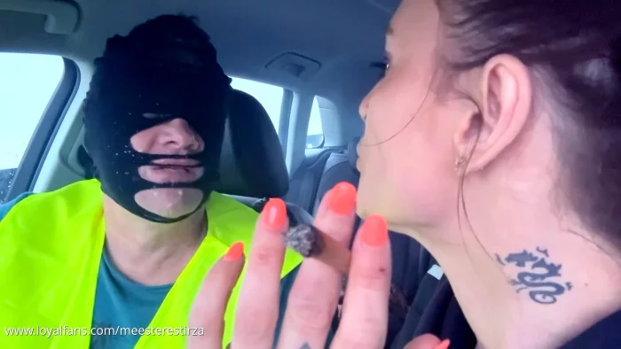 Dildo Sucking Smoking And Spitting Outdoor - MEESTERES TIRZA / KIKI KOETSENRUIJTER / MISTRESS TIRZA - MP4