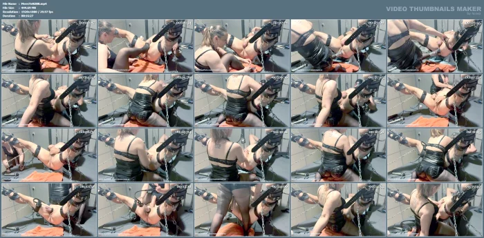 Foot Play Anal Dildo Fucking CBT Toy - MEESTERES TIRZA / KIKI KOETSENRUIJTER / MISTRESS TIRZA - MP4