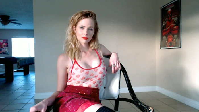 You Don't Deserve To See My Tits - MISS BELLEROSE / PIPER BELLEROSE / MADAME ASTER / ASTER BELLEROSE - MP4