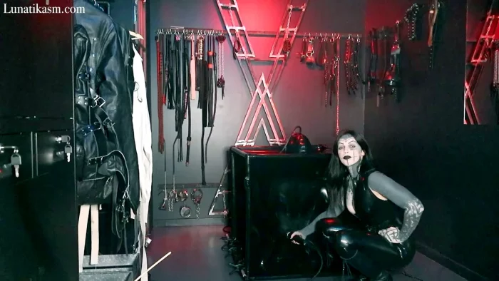 Vaccube Session - MISTRESS LUNATIKA / LUNATIKASM - MP4