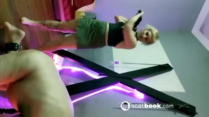 Hard Spanking - M4C4R3N / MISTRESS MAKARENN - MP4