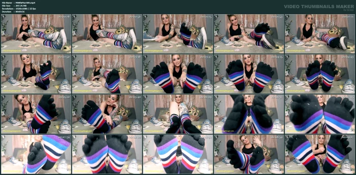 Sniff & Stroke To Whitney Morgan's Stinky Toe Socks - MISS WHITNEY MORGAN - MP4