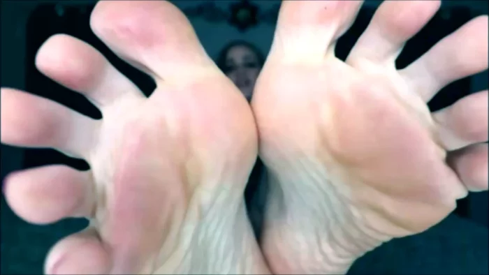 Toe Wiggle Tease - MISS WHITNEY MORGAN - MP4