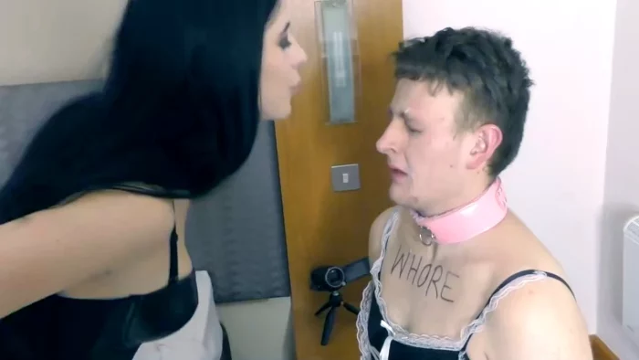 Spitting On A Losers Face - MISTRESS KARINA / MEAN KARINA KALASHNIKOVA - MP4