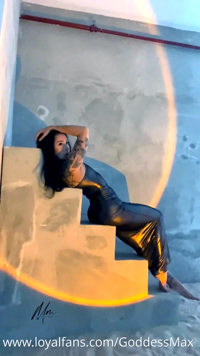 Stairway To Heaven - MISTRESS MAX - MP4