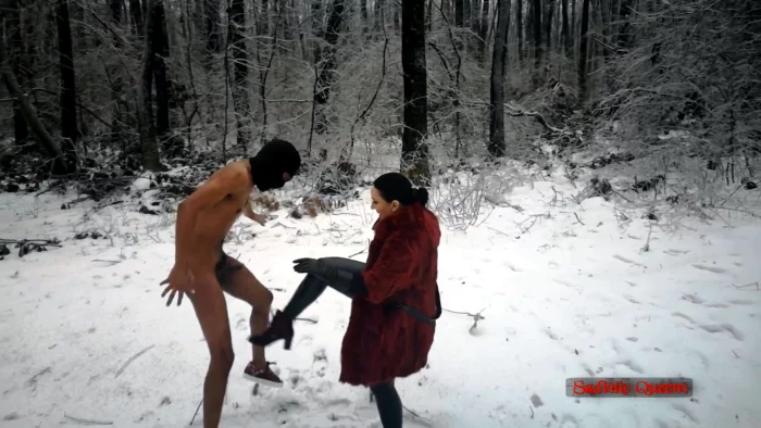 Mistress Luna - Beaten In The Freezing Snow - SADISTIC QUEENS / SQUISHYSAX - MP4