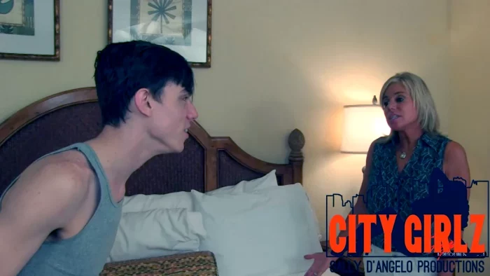 My Moms A Porn Star - SALLY D'ANGELO / SALLYDANGELOXXX - MP4