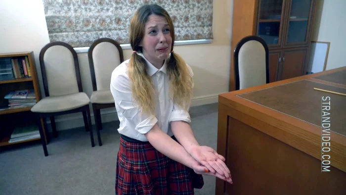 Unfinished Punishment - SPANKINGSARAH / STRAND VIDEO - MP4