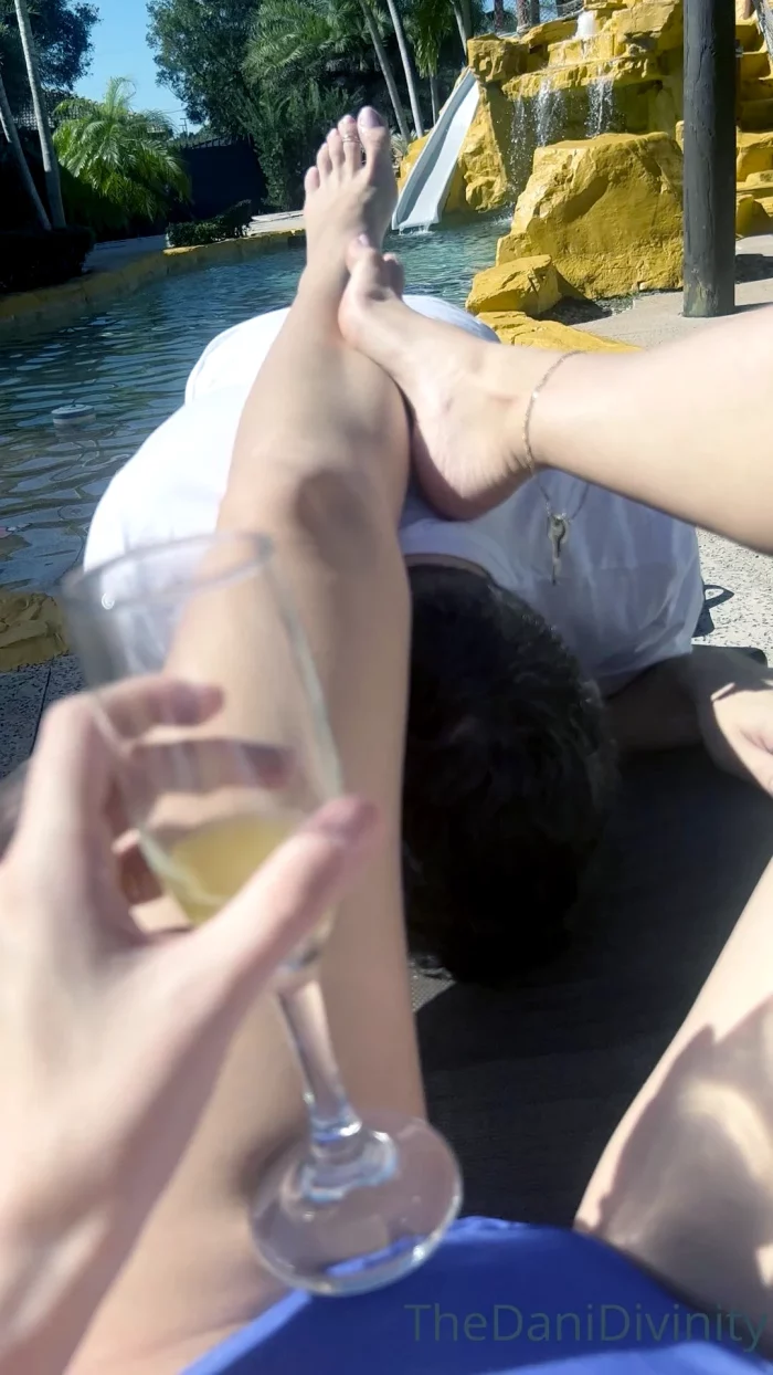 I Could Sit Here All Day So You Will Have To - GODDESS DANI DIVINITY - MP4