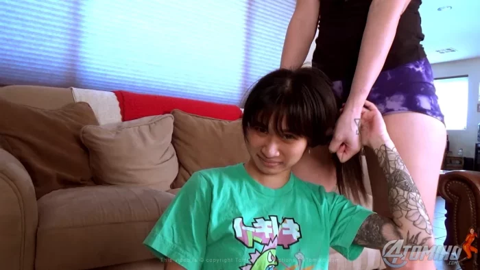 Jolene Hexx - Bunny Vs Jolene Strongest Thighs - 4TOMIKO - MP4