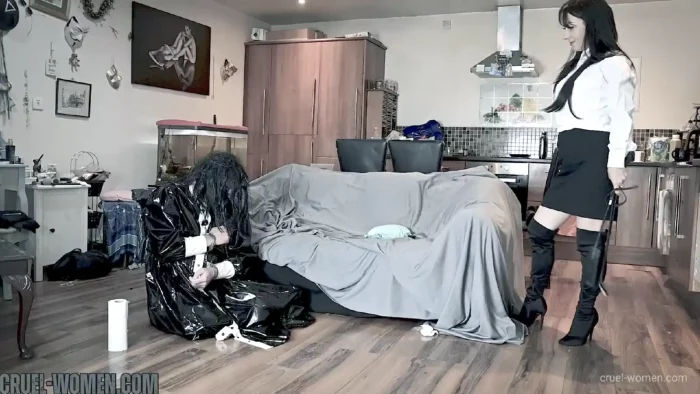 Kinky Bitch - Recaptured Part 6 - CRUEL-WOMEN - MP4