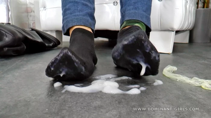 Princess Serena - Vacation Souvenirs For You! - DOMINANT GIRLS - MP4